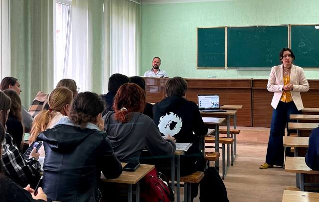 Зустріч зі студентами фізмату